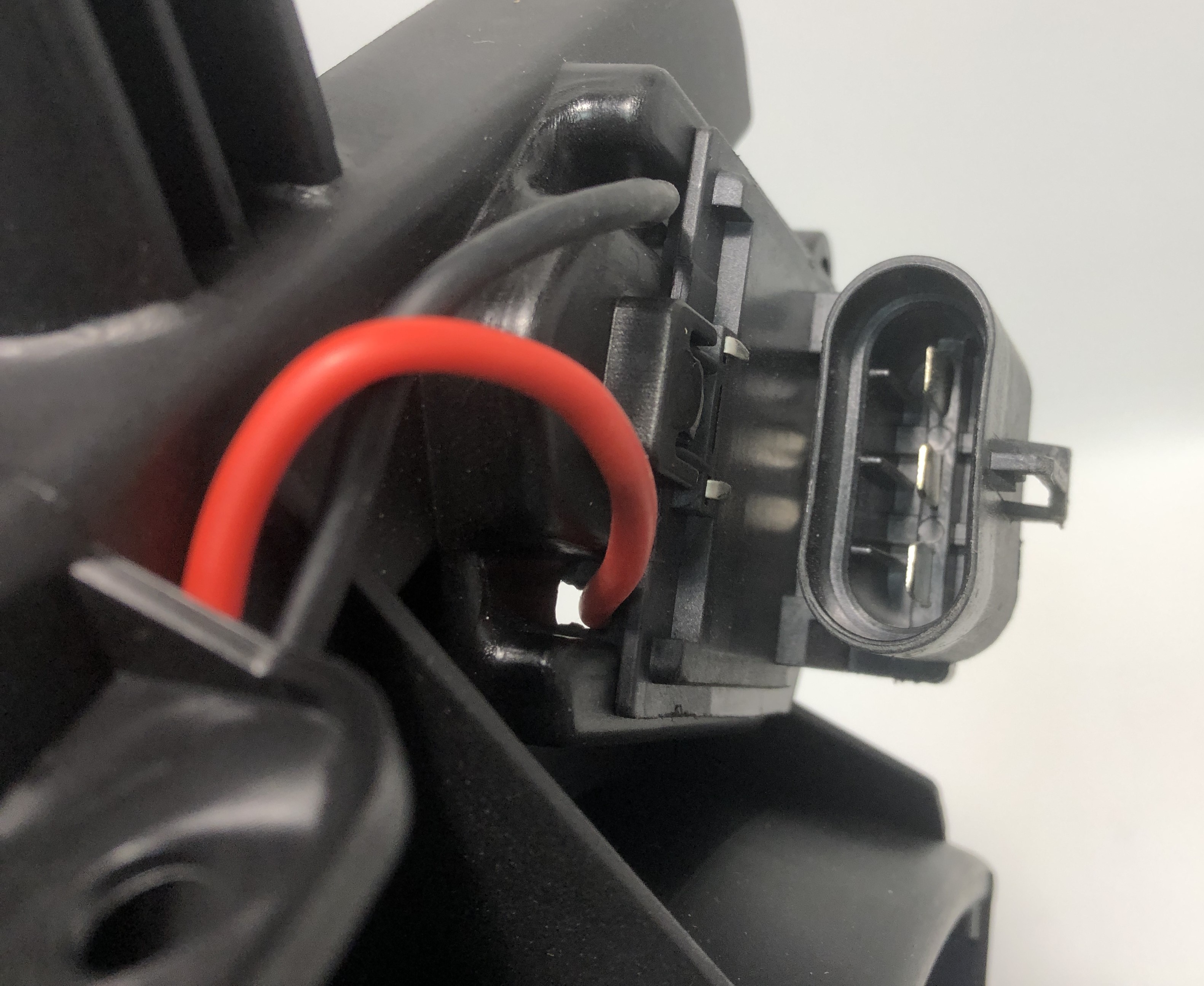 Вентилятор охлаждения Cartronic CRTR0136964 Ref.640956/ 150924B0284/ 21900-1332025-14