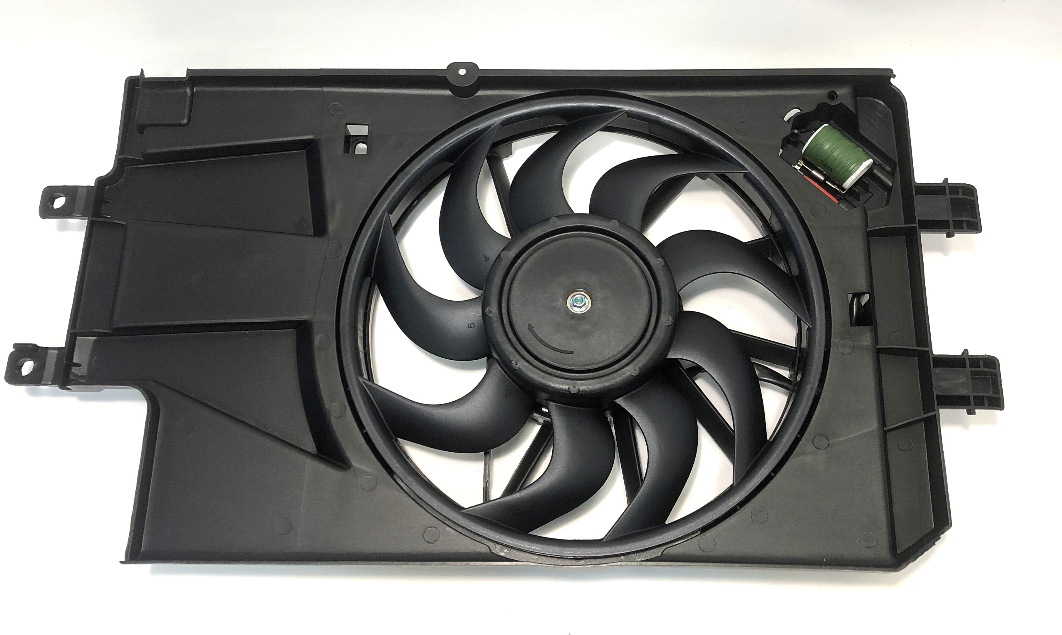 Вентилятор охлаждения Cartronic CRTR0136964 Ref.640956/ 150924B0284/ 21900-1332025-14
