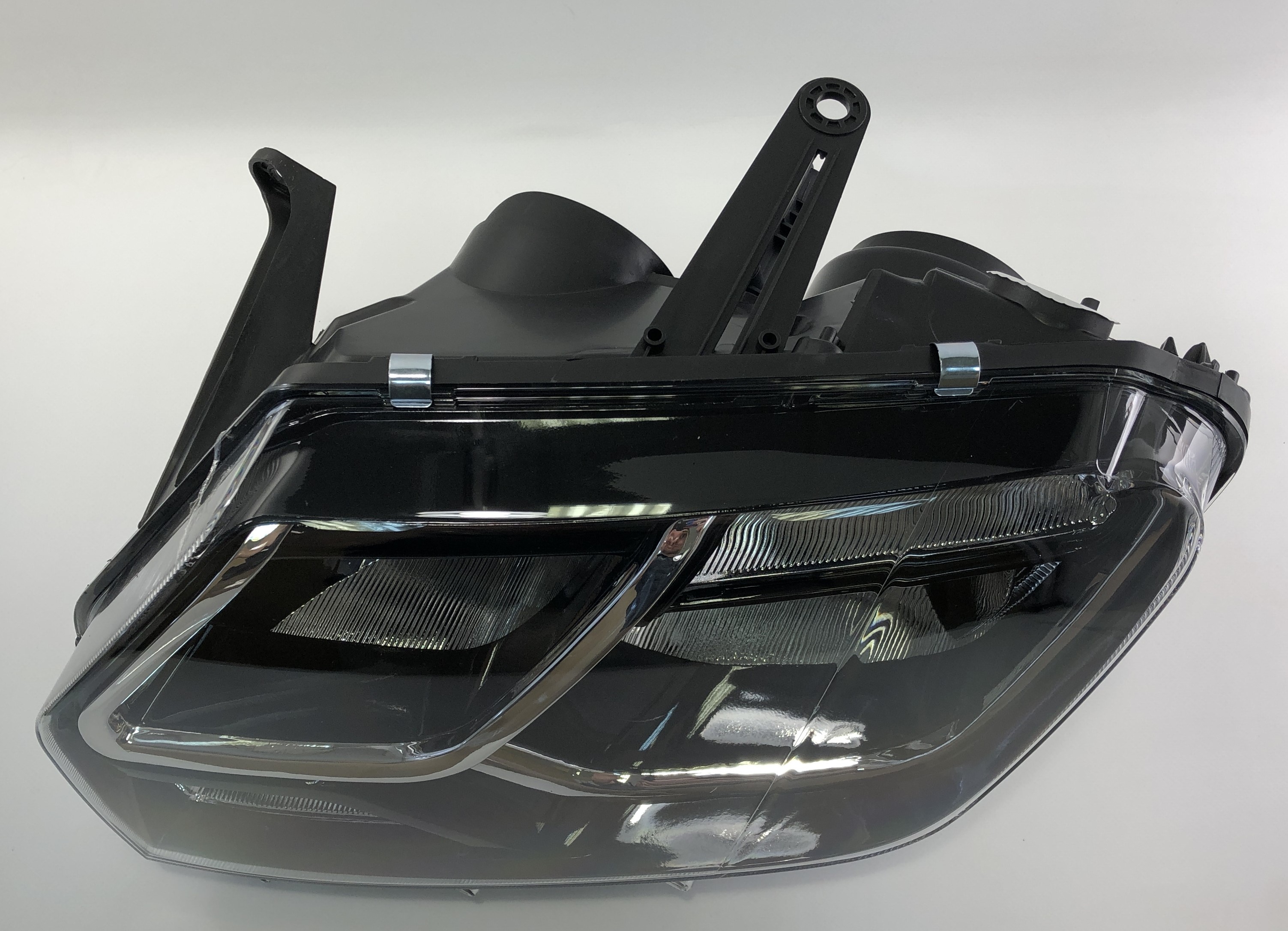 Фара Cartronic CRTR0136328 Ref.260605020R левая